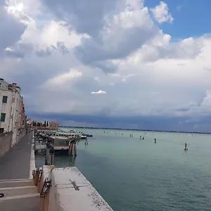 Golden Place Venice