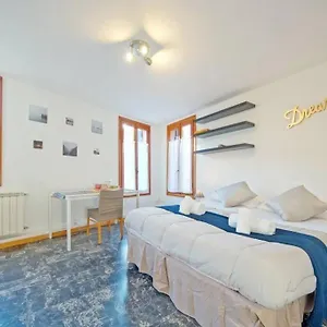 Appartamento 410 San Polo Roky Wifi Center, Venezia