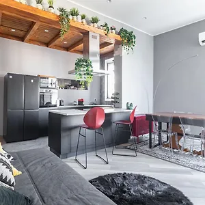 Nico's House Center Apartment Catania