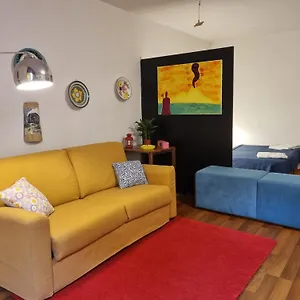 La Casa Di Domi Apartment Naples