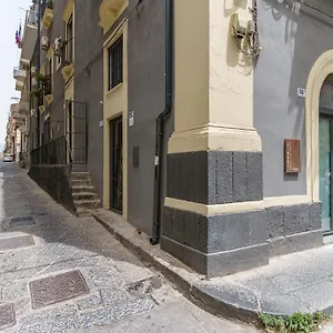 Dimore Sangiuliano Holiday home Catania